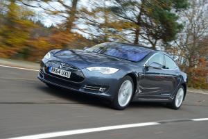 Tesla Model S 60 2012 года